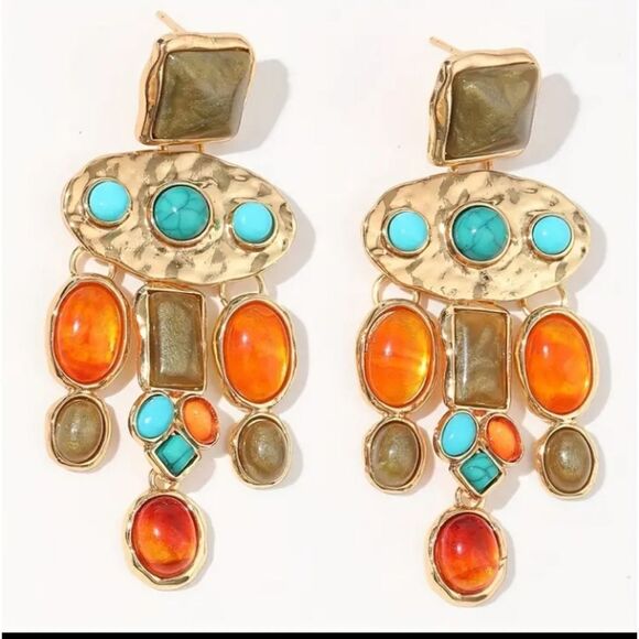 Geometric Hobo Statement Earrings - Picture 5 of 5